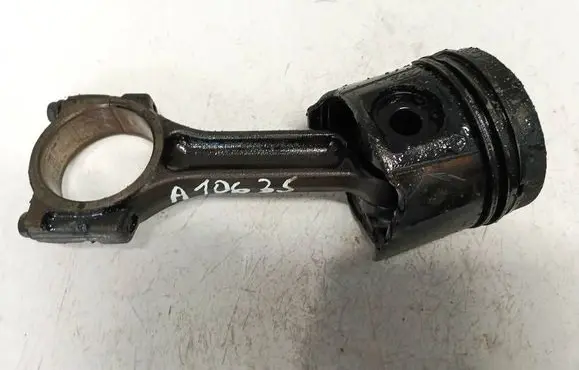 Renault Laguna II Piston with connecting rod 