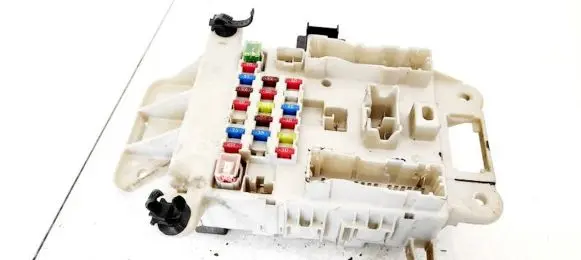 Toyota Prius (XW20) Fuse box set 1217 3G21