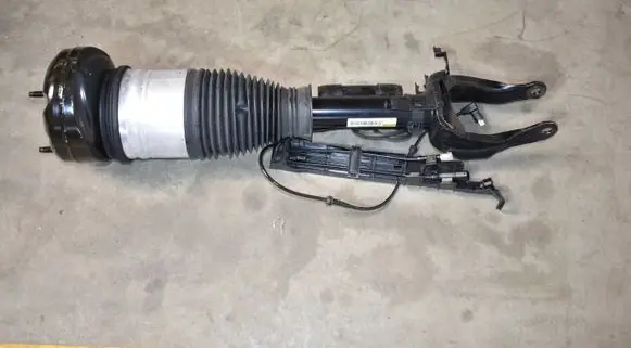 Mercedes-Benz GLE W167 Front shock absorber/damper A1673201303