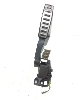 Porsche Cayenne (9PA) Accelerator throttle pedal 7L0723507D 6PV00802624 95542302340