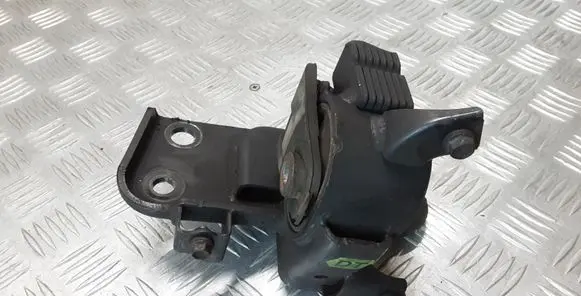 Toyota Verso Gearbox mount