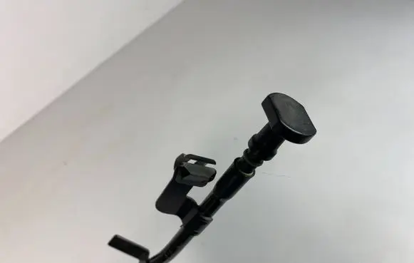 BMW 5 G30 G31 G38 Oil level dip stick 8632000