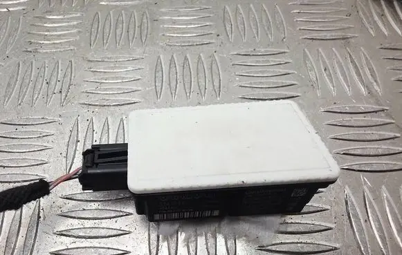 Volvo V40 Door central lock control unit/module 31419137