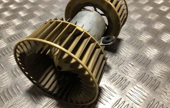BMW 5 E39 Heater fan/blower 5399533900 641183724939