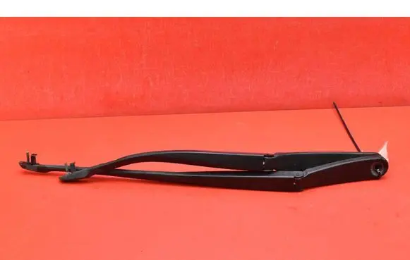 Front wiper blade arm