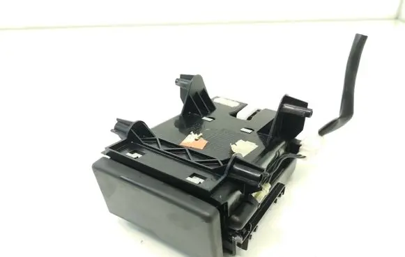 Nissan Primera Car ashtray 8345
