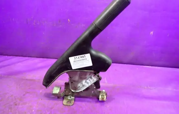 Ford Fiesta Handbrake/parking brake lever assembly 2s612780