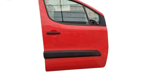 Peugeot Partner Front door