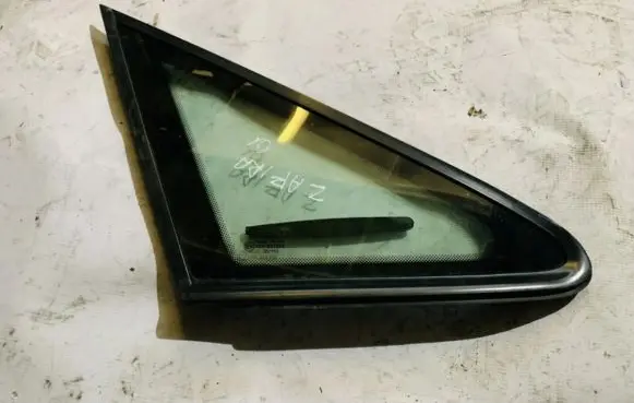 Opel Zafira A Front triangle window/glass 