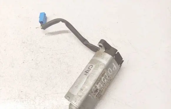Mercedes-Benz C W203 Seat adjustment motor A2038203642