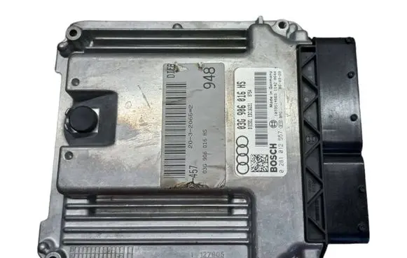 Audi A6 S6 C6 4F Engine control unit/module 03G906016HS 0281012557 1039S14669