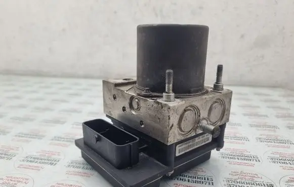 Audi A6 S6 C6 4F ABS Pump 4F0614517AA