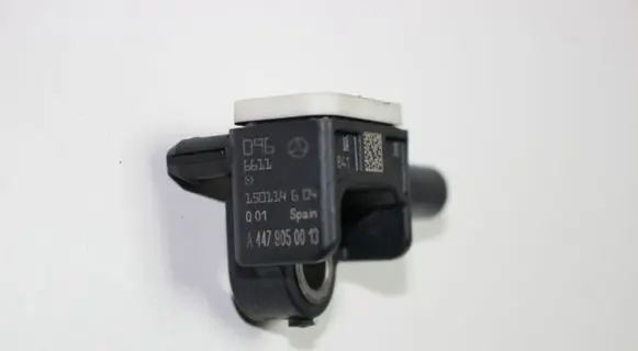 Mercedes-Benz Vito Viano W447 Airbag deployment crash/impact sensor A4479050013