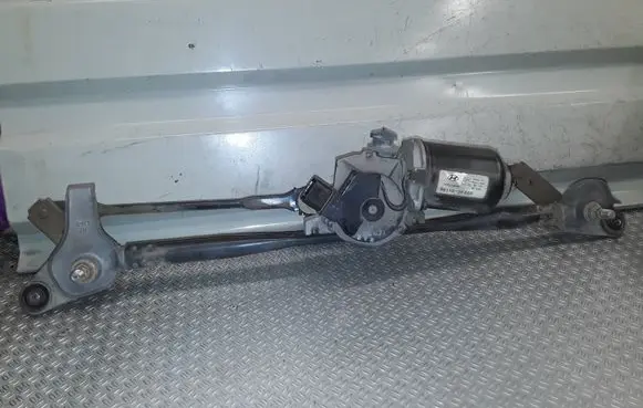 Hyundai Sonata Front wiper linkage and motor 981103K000