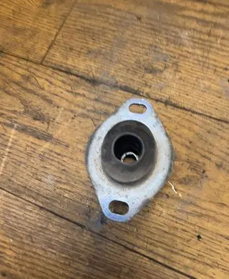 Citroen Berlingo Engine mount bracket 96230491