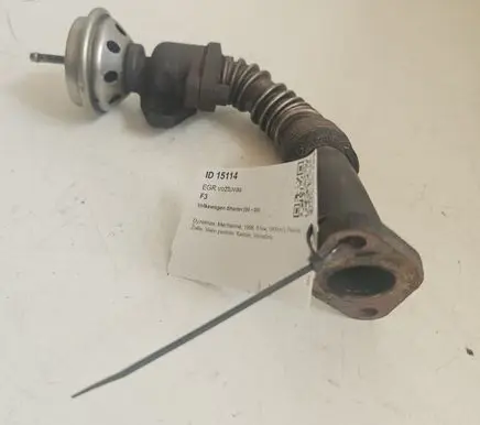 Volkswagen Sharan EGR valve 028131501E