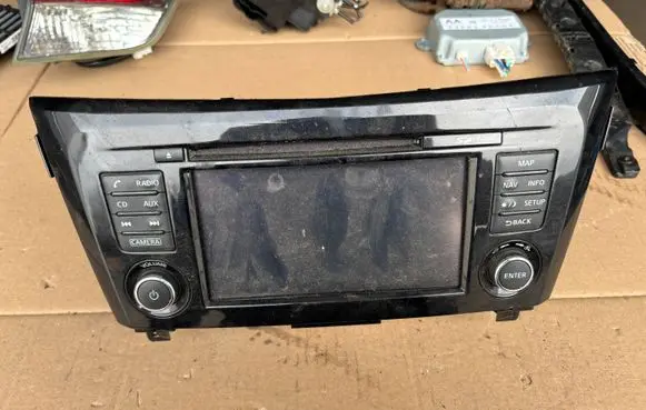 Nissan X-Trail T32 Radio/CD/DVD/GPS head unit 7513750235 259154ET0A