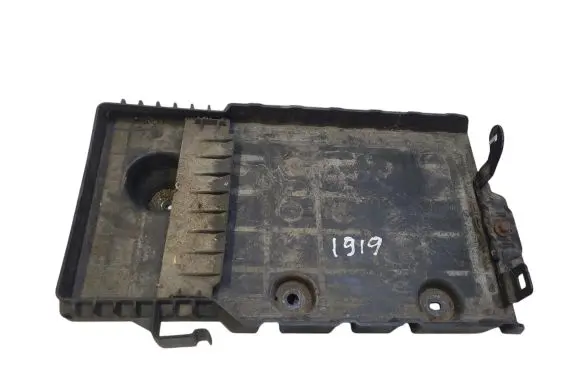 Battery tray