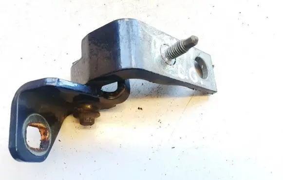 Ford Mondeo MK IV Rear door lower hinge a046576
