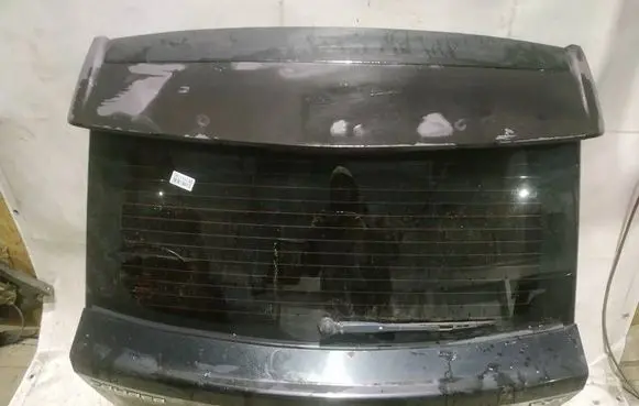 Dodge Caliber Tailgate/trunk/boot lid JUODAS