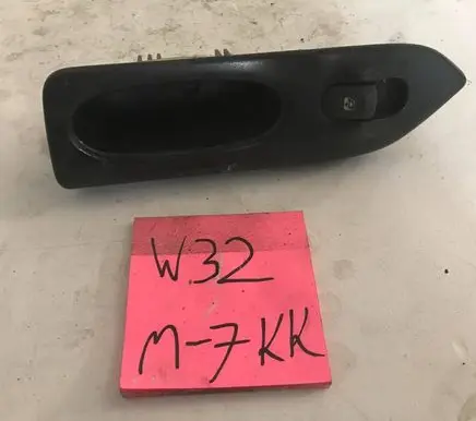 Renault Laguna I Electric window control switch 7701699605