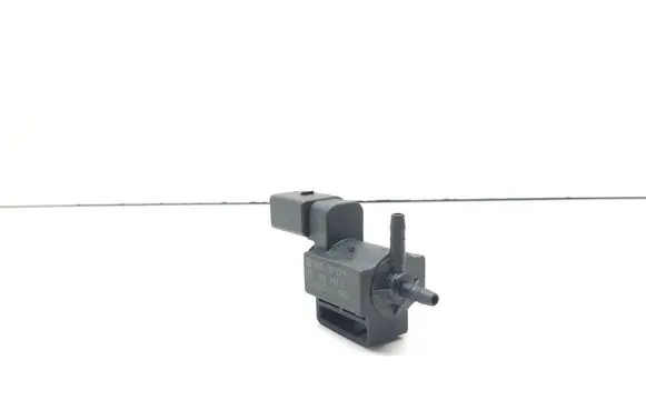 Audi A4 S4 B8 8K Turbo solenoid valve 72288000