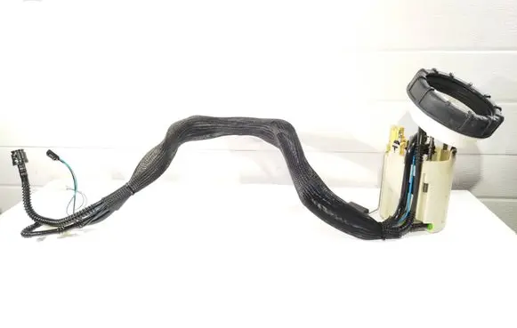 Mercedes-Benz C W203 In-tank fuel pump A2034703394
