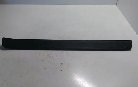 Toyota Verso Rear sill trim cover 679150F010