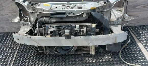 Opel Zafira B Radiator support slam panel