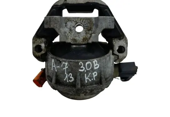 Audi A7 S7 4G Engine mount bracket