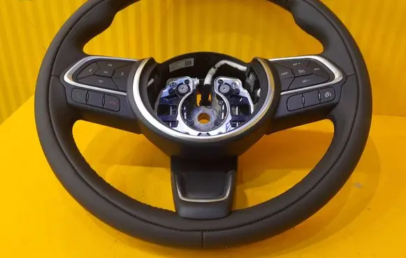 Fiat 500L Steering wheel 6366722