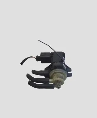 Volkswagen Polo V 6R Turbo solenoid valve 1K0906627B