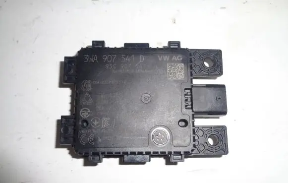 Skoda Octavia Mk4 Distronic sensor radar 3WA907541D