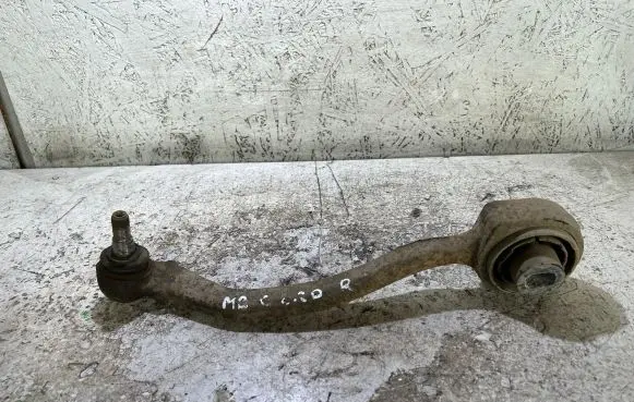 Mercedes-Benz C W203 Front lower control arm/wishbone