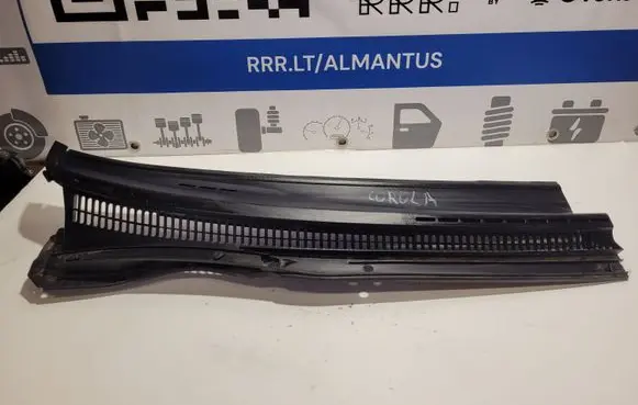 Toyota Corolla E120 E130 Wiper trim 5570802150