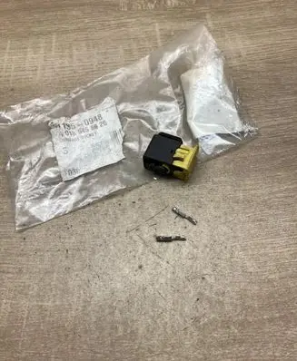 Mercedes-Benz ML W166 Plug wire A0185458626 14184481