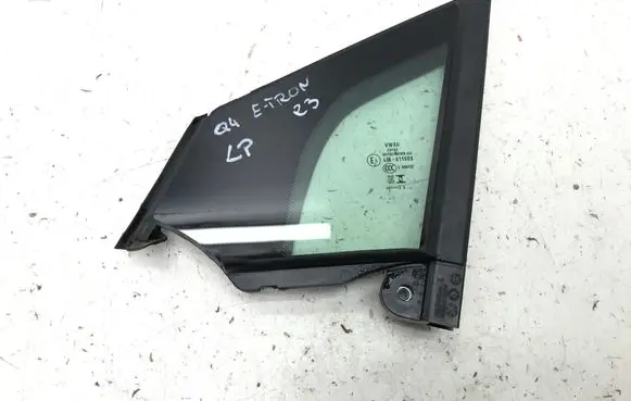 Audi Q4 e-tron Front door vent window glass four-door 89A845113D