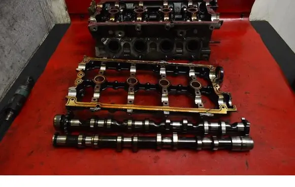 Skoda Octavia Mk2 (1Z) Engine head 06D103373AM