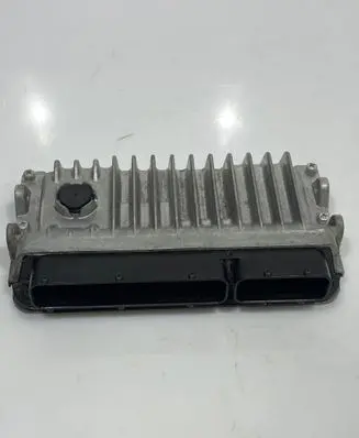 Toyota Yaris Engine control unit/module 896610DT20