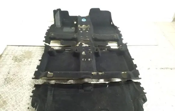 BMW 2 F46 Interior carpet 9471225