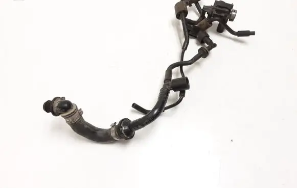 Volkswagen Touran I Turbo solenoid valve 1J0906283C