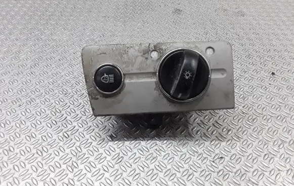 Mercedes-Benz E W211 Light switch 2115450104
