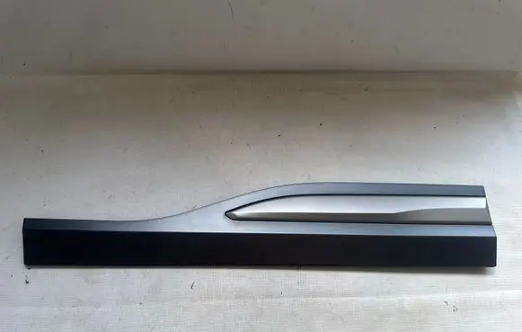 Hyundai Kona I Rear door trim (molding) 87732J9500