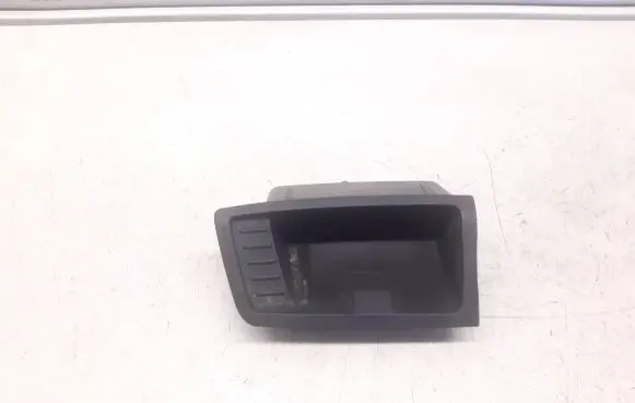 BMW 3 E90 E91 Ashtray (front) 7078573 22167210