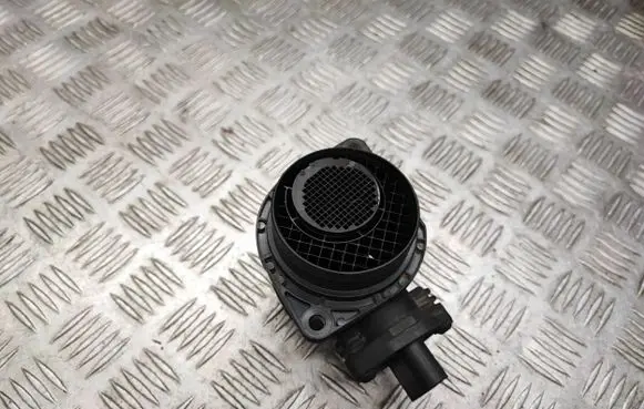 Skoda Octavia Mk2 (1Z) Mass air flow meter 038906461B 0281002531