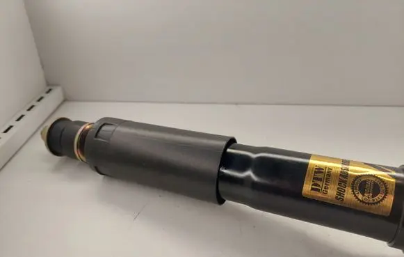 Toyota Land Cruiser (HDJ90) Front shock absorber/damper 341232