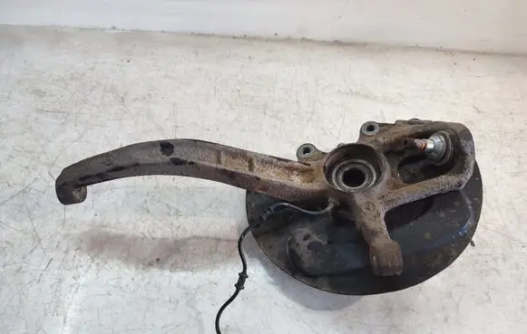 Mercedes-Benz ML W164 Front wheel hub