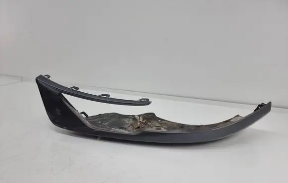 Cupra Formentor Front fog light trim/grill 5ff805903a