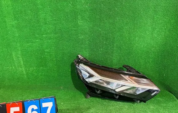 Dacia Sandero III Headlight/headlamp