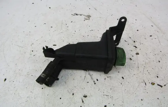Audi A4 S4 B6 8E 8H Power steering fluid tank/reservoir 